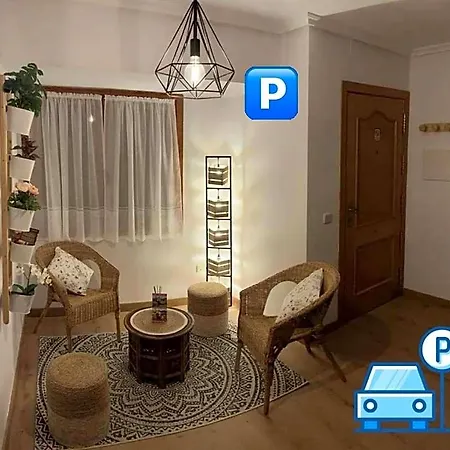 Callejon Del Greco Parking Free Junto A La Catedral * Toledo